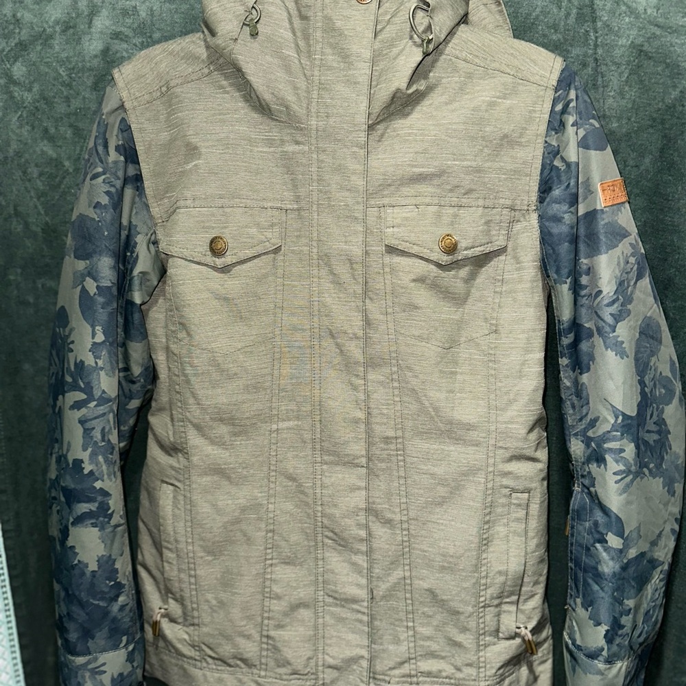 Roxy Dryflight Coat with Camouflage Sleeves